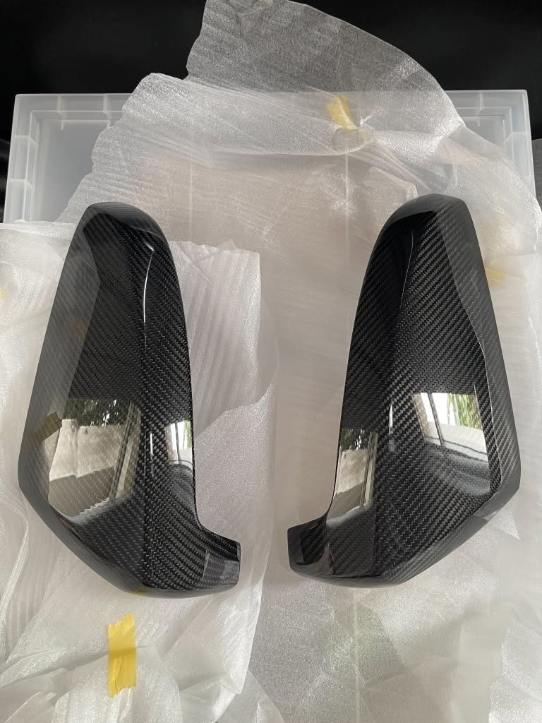 Carbon fiber mirror cap covers for Isuzu MU-X / D-Max